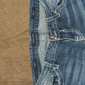 Vigoss size 18 capri